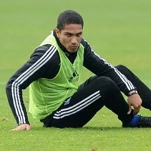 Guerrero com cara de mau nos tempos de Hamburgo - Divulgação/Hamburgo