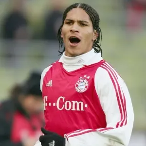 Paolo Guerrero com a camisa do Bayern de Munique - Getty Images