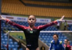 Ginasta brasileira de 15 anos brilha no Ibirapuera e vai à final em 1º