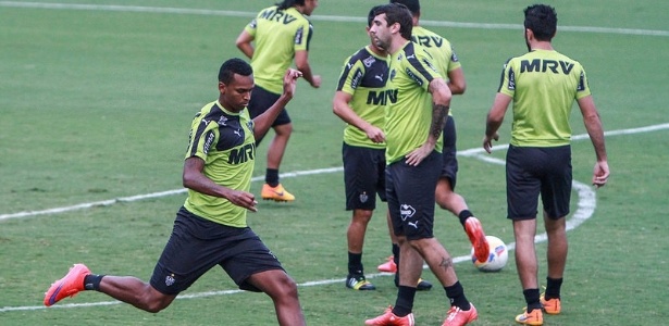 Jô e Lucas Pratto podem jogar juntos pela primeira vez no Atlético-MG - Bruno Cantini/Clube Atlético Mineiro