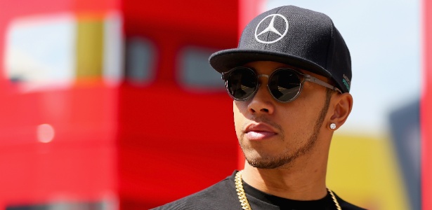 Com novo contrato, Hamilton deve se tornar piloto mais bem pago do grid - Clive Mason/Getty Images Sport