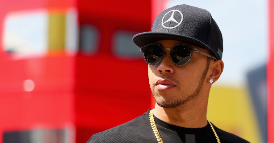 Líder do campeonato, Lewis Hamilton não foi escalado para a entrevista coletiva em Barcelona