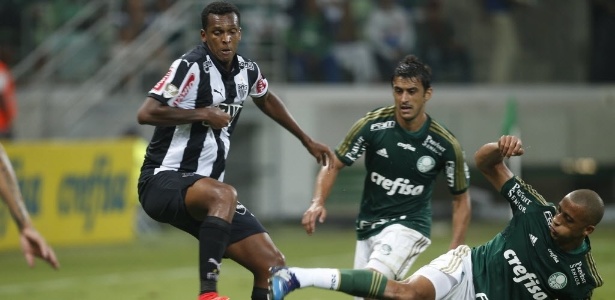 Último gol de Jô foi na abertura do Brasileiro, contra o Palmeiras, em São Paulo - Junior Lago/UOL