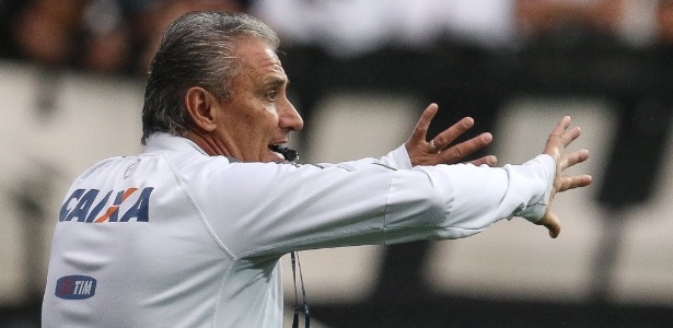 Tite busca tranquilidade em momento difícil do Corinthians - Ricardo Nogueira/Folhapress