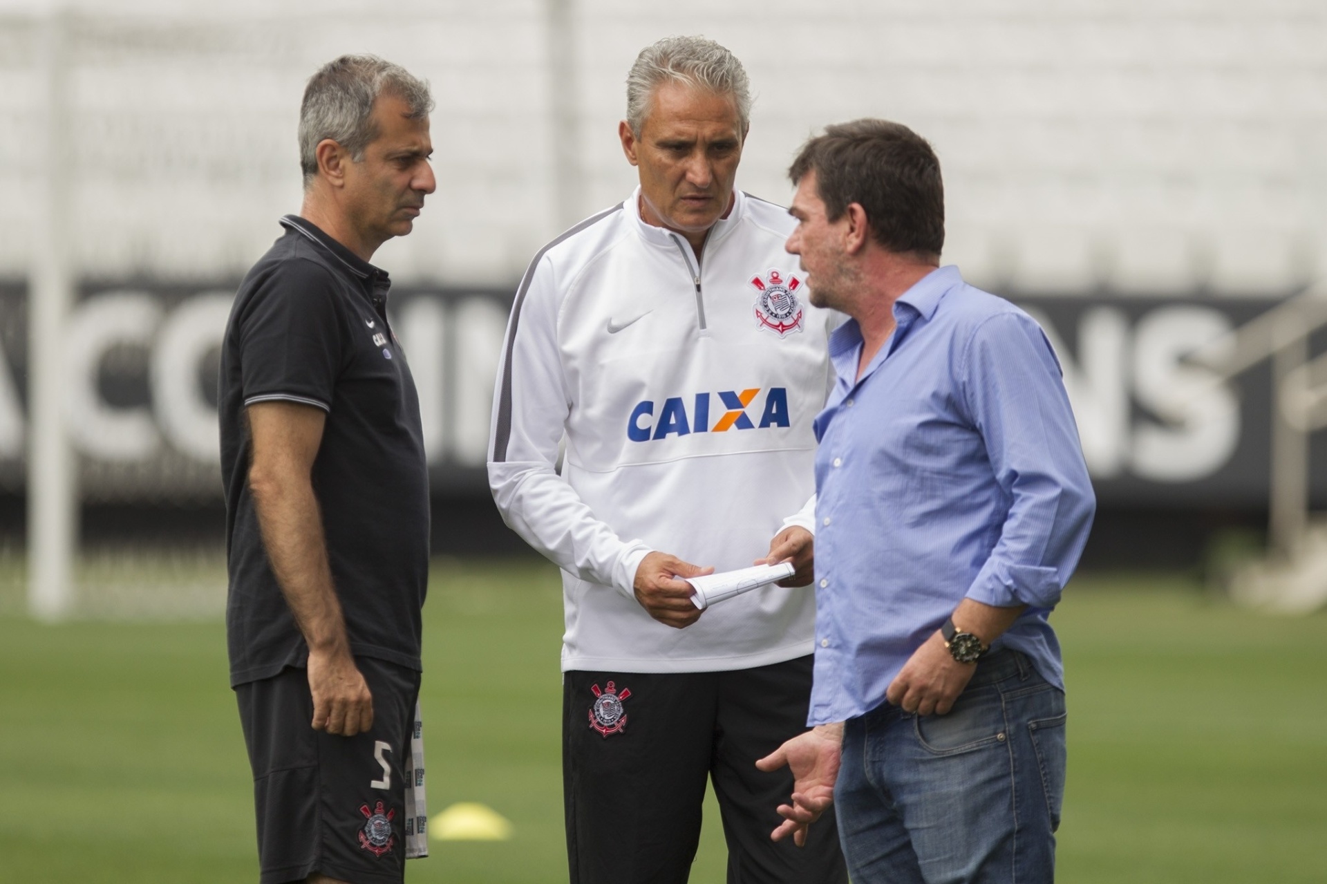 Andrés Sanchez conversa com Tite na Arena Corinthians - undefined