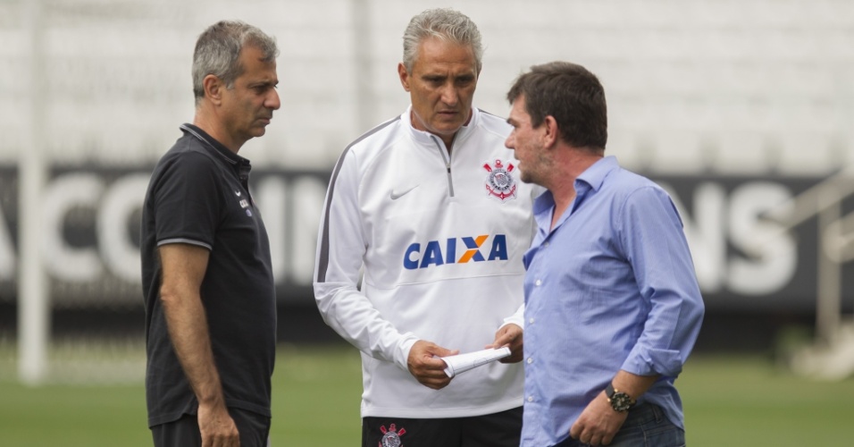 Andrés Sanchez conversa com Tite na Arena Corinthians