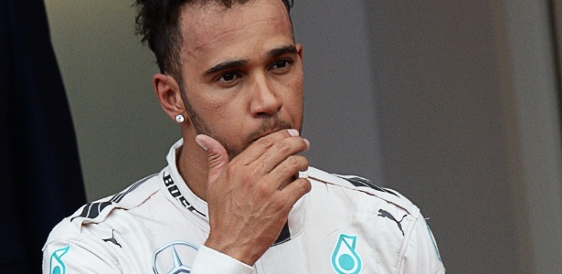 Hamilton perdeu uma vitória certa para o companheiro Nico Rosberg -  AFP PHOTO / BORIS HORVAT ORG 