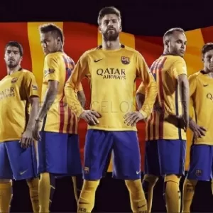 Barcelona lança uniforme para temporada 2015/2016 - Notícias - BOL