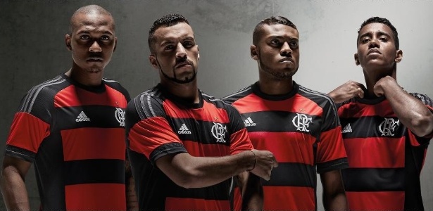 Flamengo divulgou a sua camisa rubro-negra para temporada 2015 - Divulgação