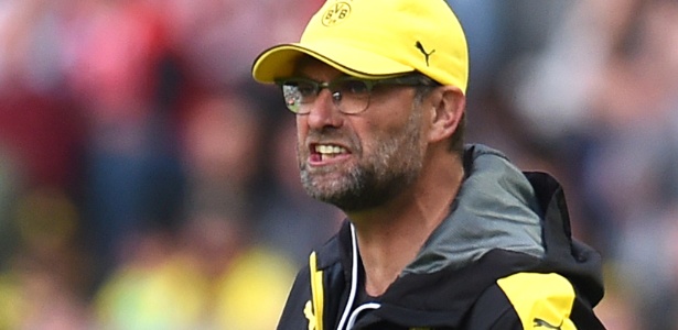 Ex-técnico so Borussia Dortmund, Klopp ganha oportunidade de treinar na Inglaterra - PATRIK STOLLARZ/AFP