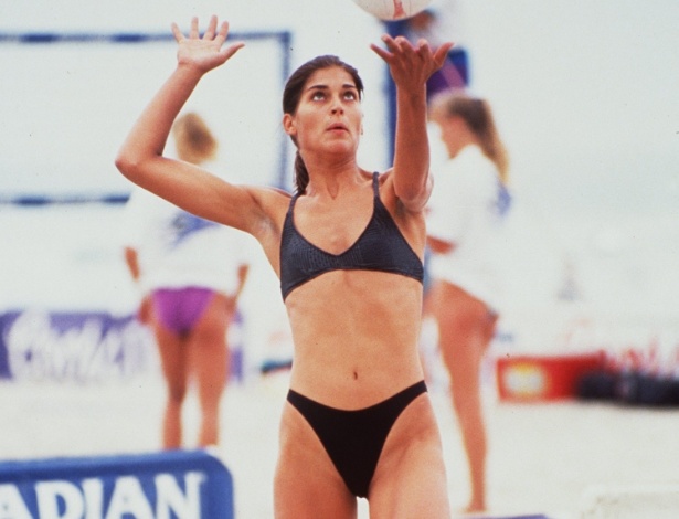 roupa de volei feminino