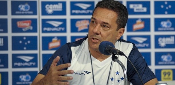 Mesmo pressionado, treinador diz estar pronto para tirar o Cruzeiro da situação ruim - Gualter Naves / Light Press / Cruzeiro