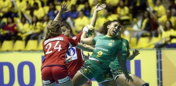 Seleção brasileira feminina de handebol enfrenta a Noruega em partida amistosa - Divulgação/CBHb