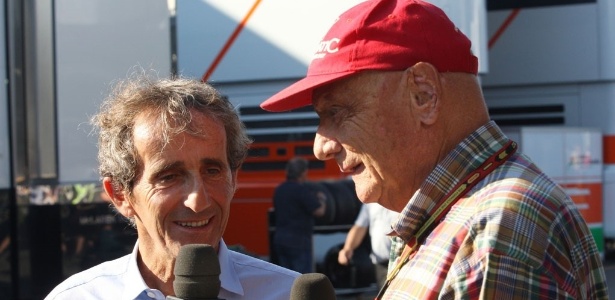 Prost (esq) entrevista Niki Lauda - Ico Ramos/UOL