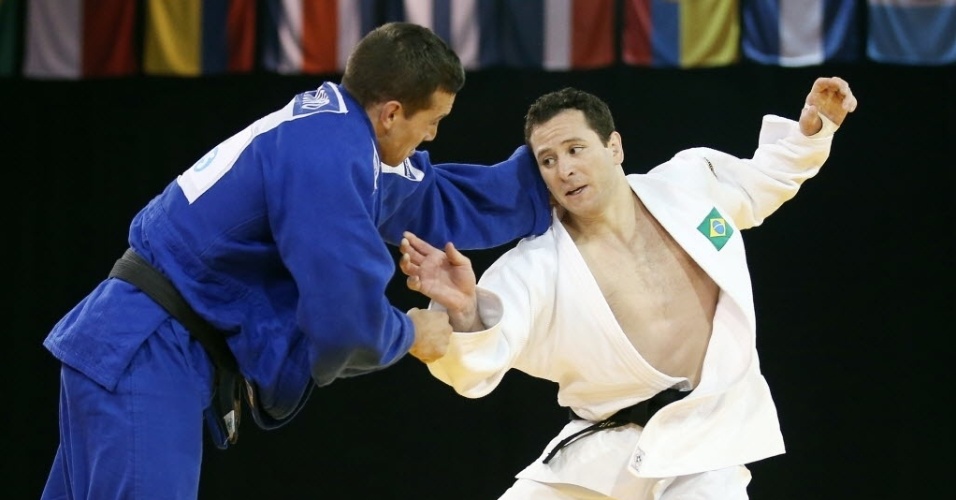 Tiago Camilo em ação nas eliminatórias do judô nos Jogos Pan-Americanos de Toronto