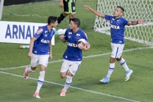 Autor do gol, Thiago Neves cita cansaço de quinta, mas reconhece jogo ruim