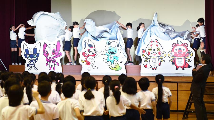 Candidatos a mascote dos Jogos Olímpicos de Tóqui - Kazuhiro Nogi/AFP