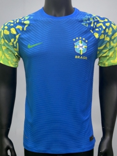 Supostos uniformes da seleção brasileira para a Copa do Mundo vazam