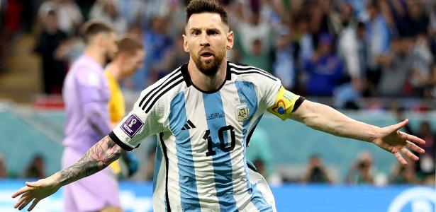 Messi brilha no milésimo jogo, Argentina vence Austrália e avança na Copa -  Futebol - R7 Copa do Mundo