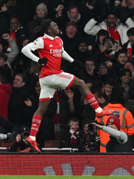 Nketiah comemora gol marcado pelo Arsenal contra o Manchester United - Glyn Kirk/AFP