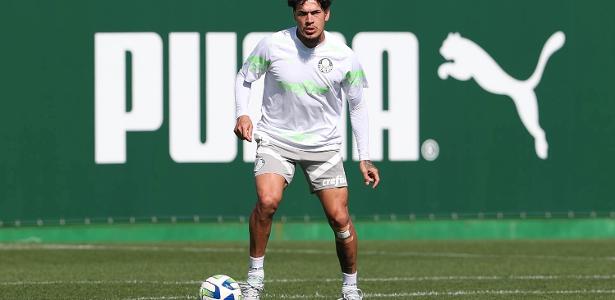 Gómez explica proposta vantajosa que quase o tirou do Palmeiras
