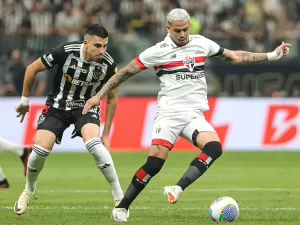 'Não tem sido decisivo', diz Hernan sobre Luciano no banco do São Paulo