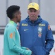 Não é só portunhol: seleção poliglota fala com Ancelotti em até 4 idiomas