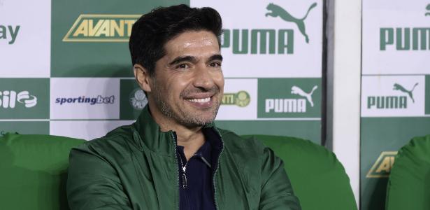 Mercado da Bola: Abel rejeitou quatro propostas em 2025 e encaminha renovação com Palmeiras