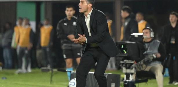 Pró-governo diz que goleada do Vasco reacende sonho continental em plena crise