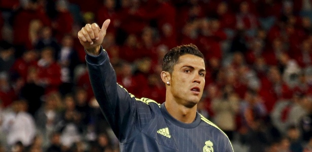 Cristiano Ronaldo foi considerado o atleta mais caridoso de 2015 - David Gray/Reuters