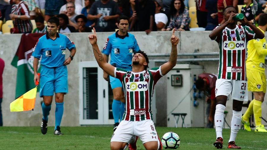Douglas comemora gol que abriu o placar para o Fluminense contra a Ponte no Brasileirão de 2017 - Nelson Perez/Fluminense