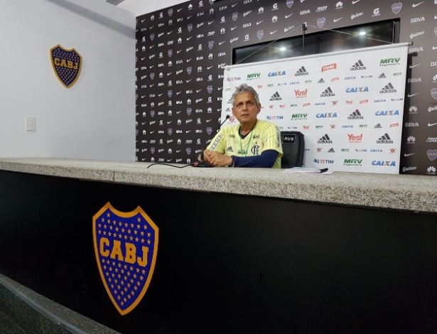 Técnico do Flamengo, Reinaldo Rueda, concedeu entrevista na Bombonera - Vinicius Castro/UOL