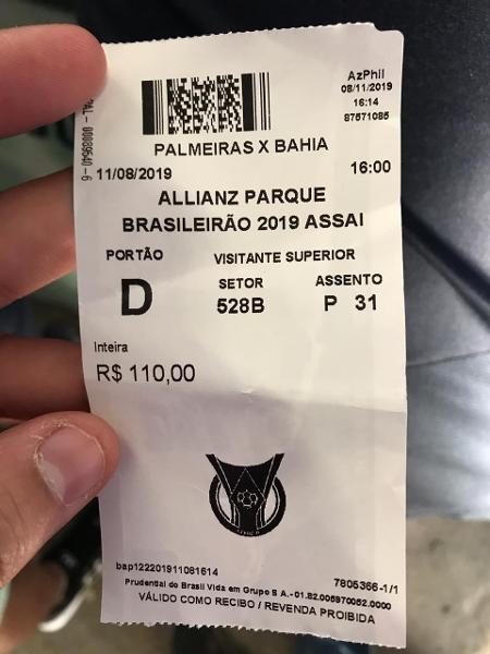 Torcedor do Bahia mostra ingresso para o jogo no Allianz Parque - André Lessa/Arquivo pessoal - André Lessa/Arquivo pessoal