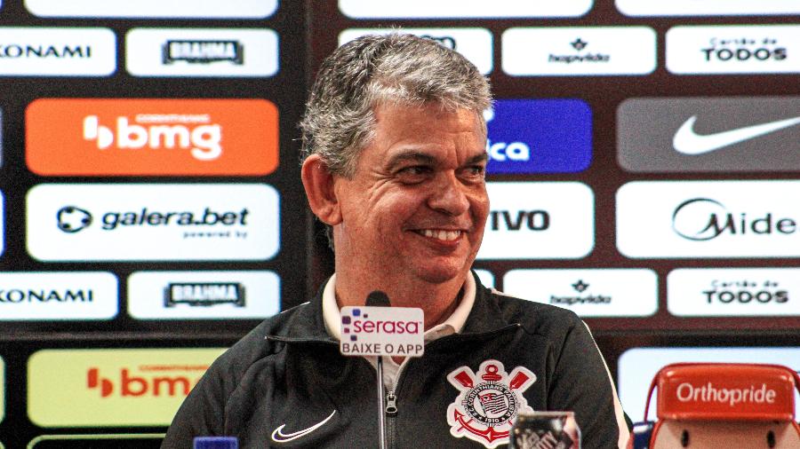 Carlos Brazil assumiu a função que era de Fernando Yamada no Corinthians - Felipe Szpak/ Ag. Corinthians 