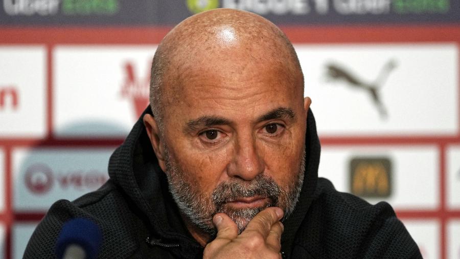 Treinador argentino está sem clube há mais de um mês e afirmou não estabelecer um planejamento sobre próximos desafios - Sylvain Lefevre/Getty Images