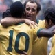 Quatro histórias que mostram a humildade de Pelé fora dos gramados