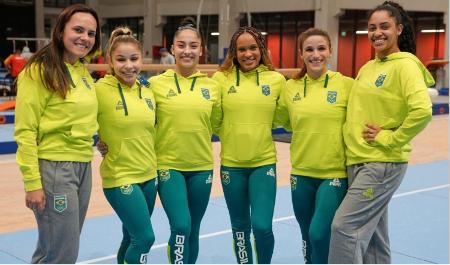 Pan-Americano 2023: Equipe feminina de ginástica artística do Brasil no Centro de Esportes Coletivos