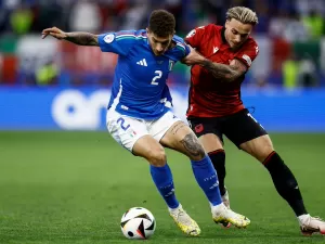 Gol relâmpago assusta, mas Itália 'acorda' contra a Albânia!