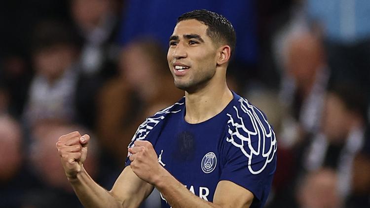 Hakimi abriu o placar para o PSG após contra-ataque puxado pela esquerda Hakimi abriu o placar para o PSG após contra-ataque puxado pela esquerda