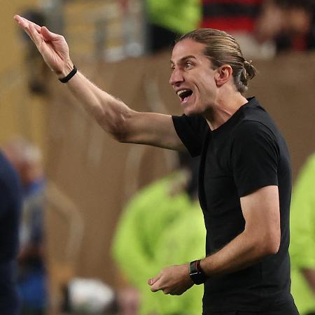 "Mais cedo ou mais tarde, ele vai voltar a ter sua plena forma", disse técnico sobre Pedro "Mais cedo ou mais tarde, ele vai voltar a ter sua plena forma", disse técnico sobre Pedro