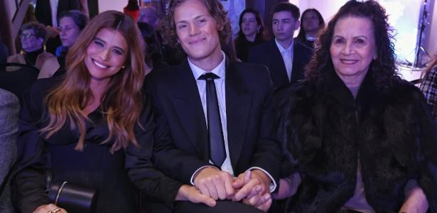 Lucas Pinheiro é premiado junto de avó em festa do esporte na neve