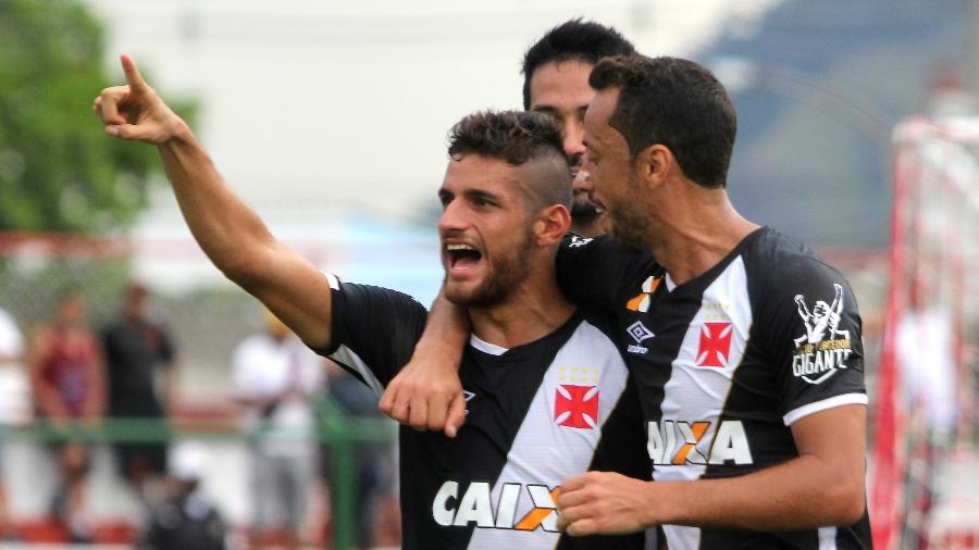 Guilherme Costa chegou a ser titular do Vasco em alguns jogos do Carioca de 2017 - Paulo Fernandes/Vasco.com.br
