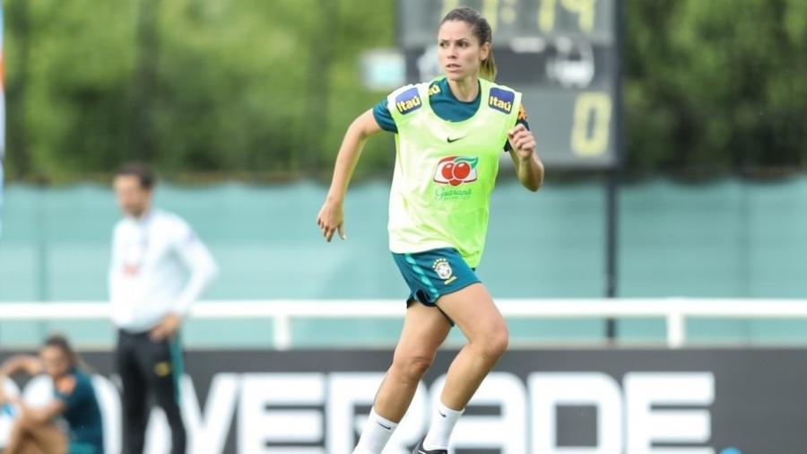 Érika, zagueira da seleção brasileira cortada da Copa do Mundo feminina 2019 - CBF/Divulgação