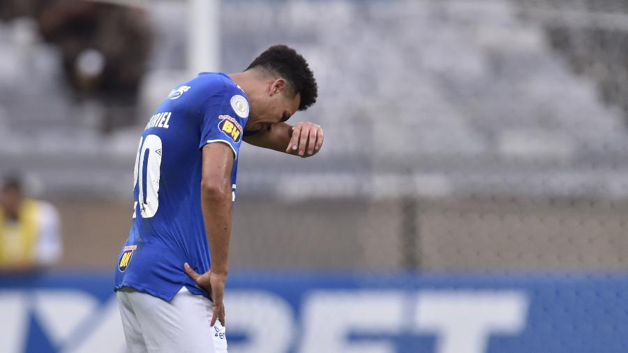 Marquinhos Gabriel lamenta rebaixamento do Cruzeiro em jogo contra o Palmeiras, em 2019 - DOUGLAS MAGNO / AFP