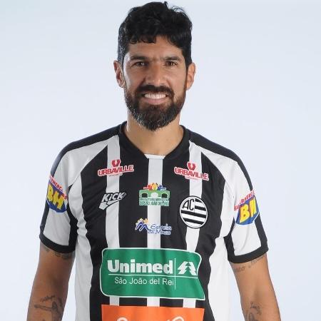 Loco Abreu, atacante do Athletic - Divulgação/Site oficial do Athletic