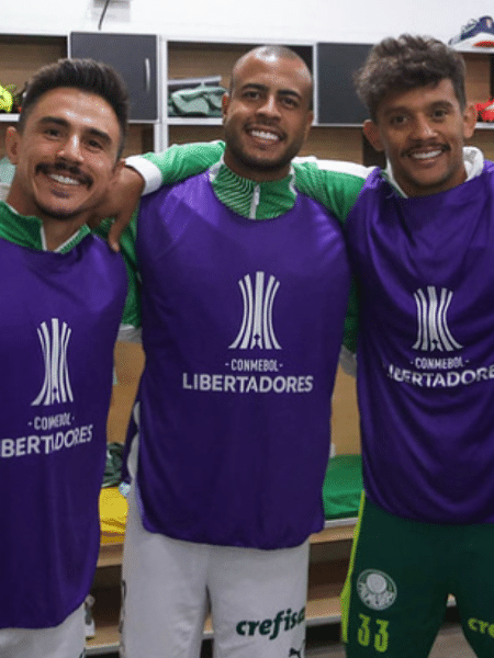 Willian Bigode, Mayke e Scarpa na época em 2021, quando eram companheiros de equipe no Palmeiras