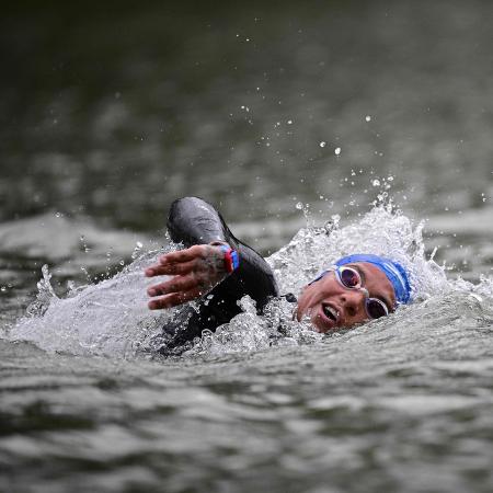 Ana Marcela Cunha na final da maratona aquática no Pan 2023