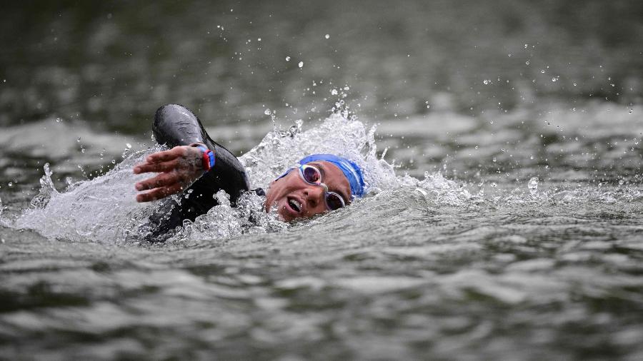 Ana Marcela Cunha na final da maratona aquática no Pan 2023