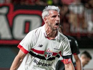 São Paulo vai assumir dívidas pessoais do zagueiro Arboleda Descubra a  emoção de apostar com jogo que dao bonus no cadastro🎽 Descubra o Jogo  Monterrey e suas opções