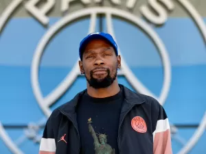 Kevin Durant comprará ações e será dono minoritário do PSG, diz site